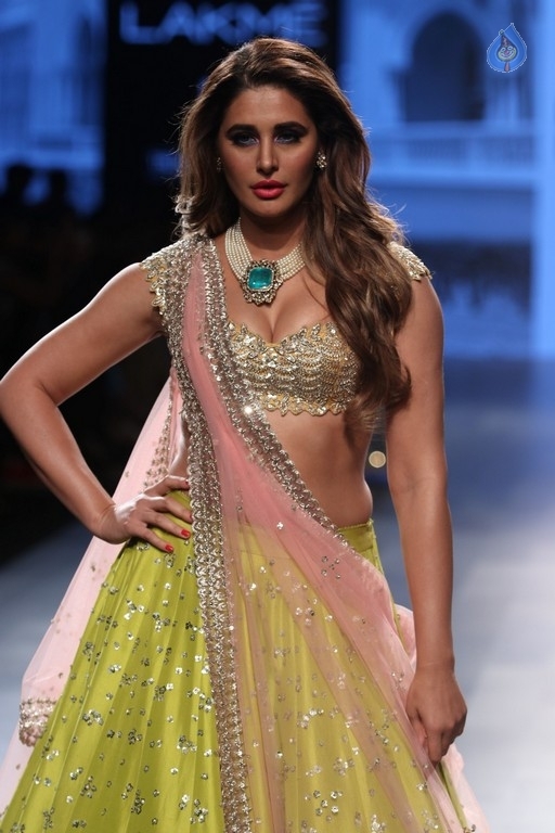 Bollywood Celebrities Walk the Ramp For LFW Winter Festive 2017 - 34 / 55 photos