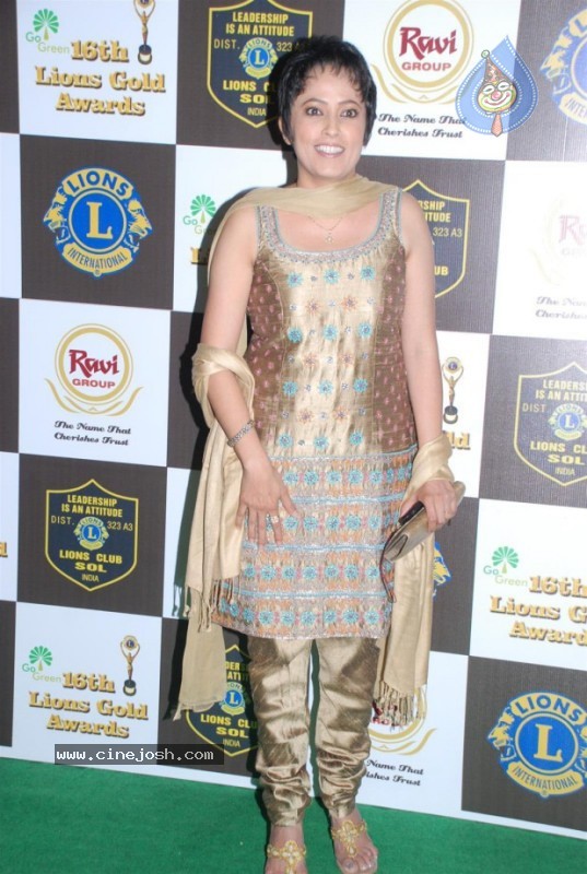 Bollywood Celebs At 16th Lions Gold Awards Function - 25 / 70 photos