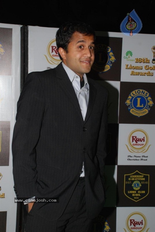 Bollywood Celebs At 16th Lions Gold Awards Function - 54 / 70 photos