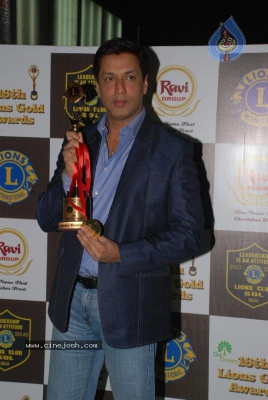 Bollywood Celebs At 16th Lions Gold Awards Function - 68 / 70 photos