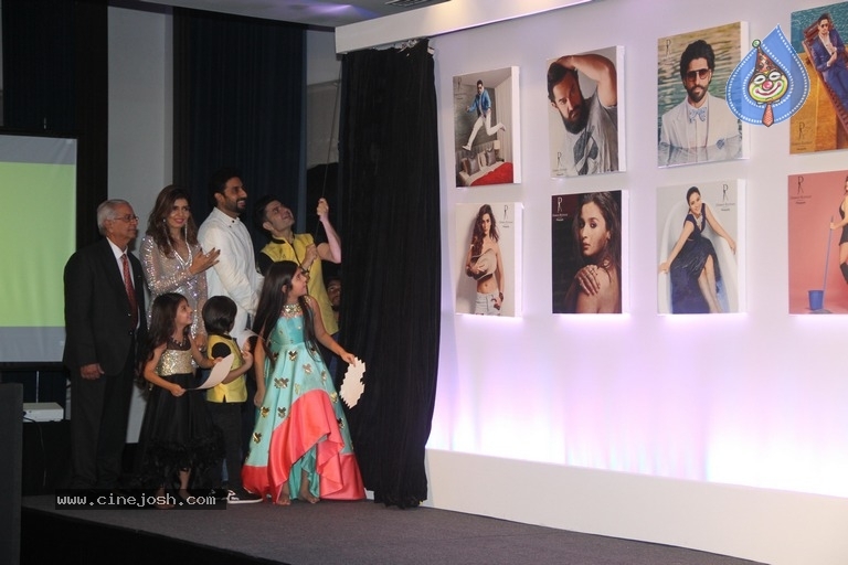 Bollywood Celebs At Launch Of Dabboo Ratnani Calendar 2018 - 26 / 29 photos