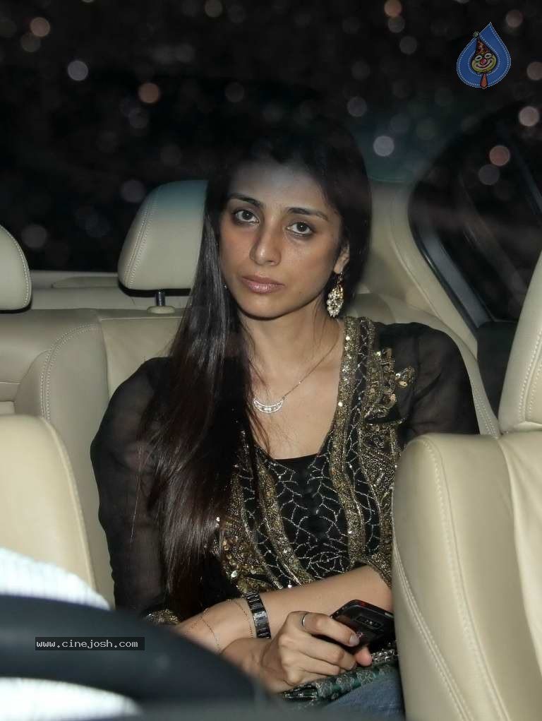 Celebs at Shilpa Shetty Birthday Party  - 75 / 80 photos