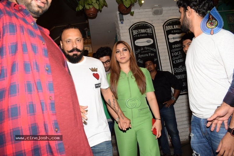 Bollywood Celebs At Success Football Party At Juhu - 1 / 15 photos