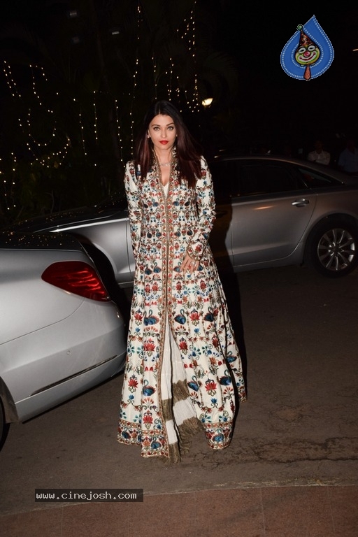 Bollywood Celebs Attend Saudamini Mattu Wedding Reception - 8 / 51 photos