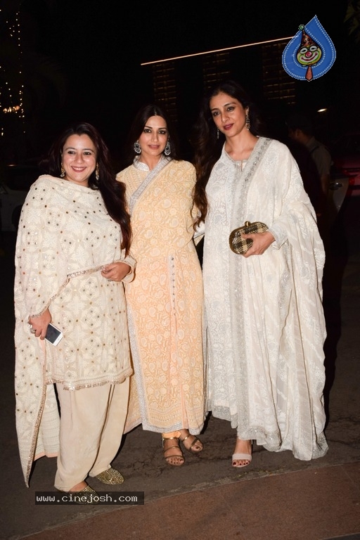 Bollywood Celebs Attend Saudamini Mattu Wedding Reception - 24 / 51 photos