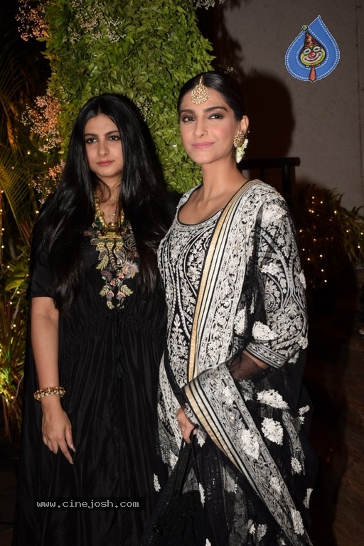Bollywood Celebs Attend Saudamini Mattu Wedding Reception - 25 / 51 photos
