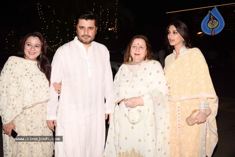 Bollywood Celebs Attend Saudamini Mattu Wedding Reception - 33 / 51 photos