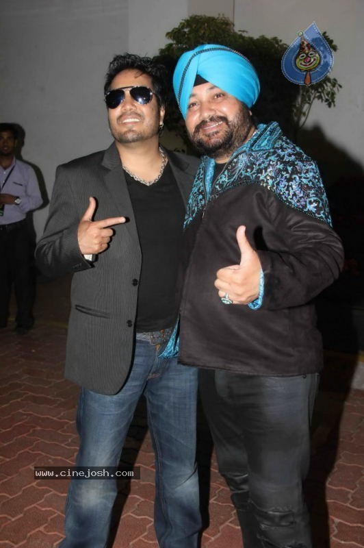 Bollywood Stars at Big IMA Awards - 43 / 96 photos
