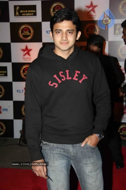 Bollywood Stars at Big IMA Awards - 53 / 96 photos