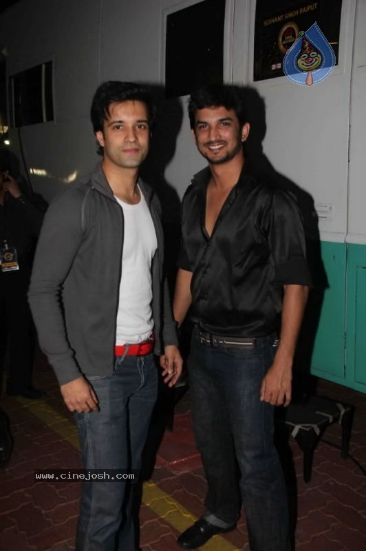 Bollywood Stars at Big IMA Awards - 79 / 96 photos