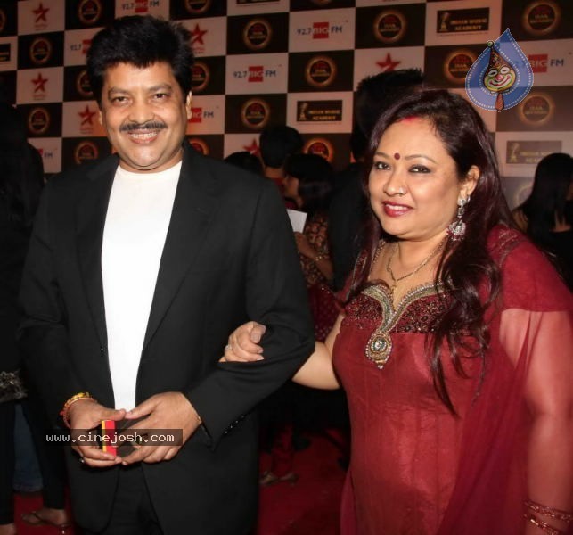 Bollywood Stars at Big IMA Awards - 93 / 96 photos
