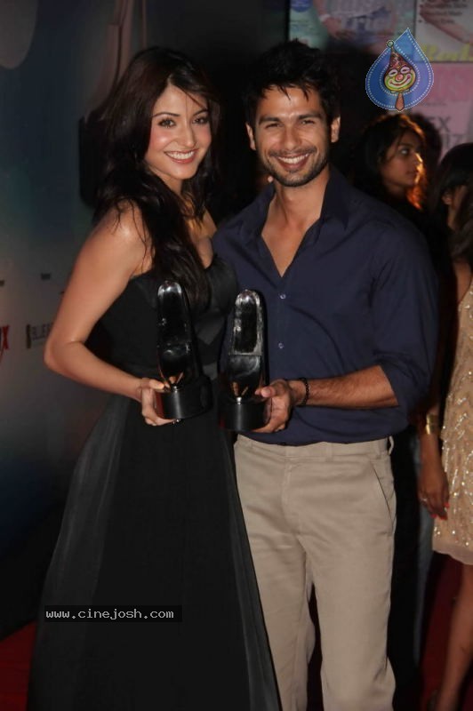 Bollywood Stars at Cosmopolitan Awards - 10 / 100 photos