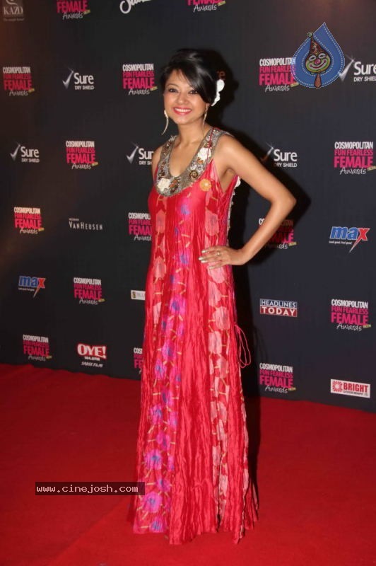 Bollywood Stars at Cosmopolitan Awards - 14 / 100 photos