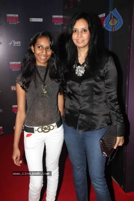 Bollywood Stars at Cosmopolitan Awards - 19 / 100 photos
