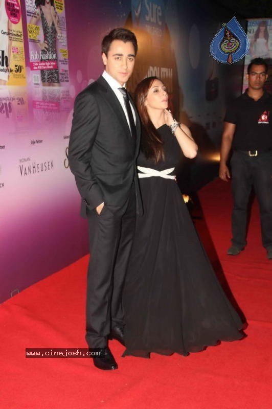 Bollywood Stars at Cosmopolitan Awards - 76 / 100 photos
