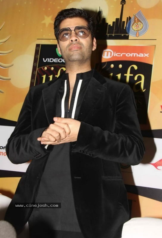 Bollywood Stars at IIFA Press Meet - 25 / 44 photos