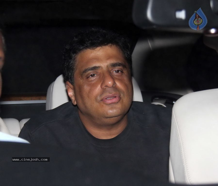 Bollywood Stars at Karan Johar Birthday Bash - 1 / 72 photos