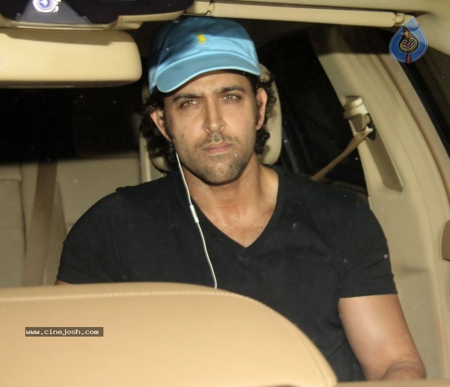Bollywood Stars at Karan Johar Birthday Bash - 29 / 72 photos