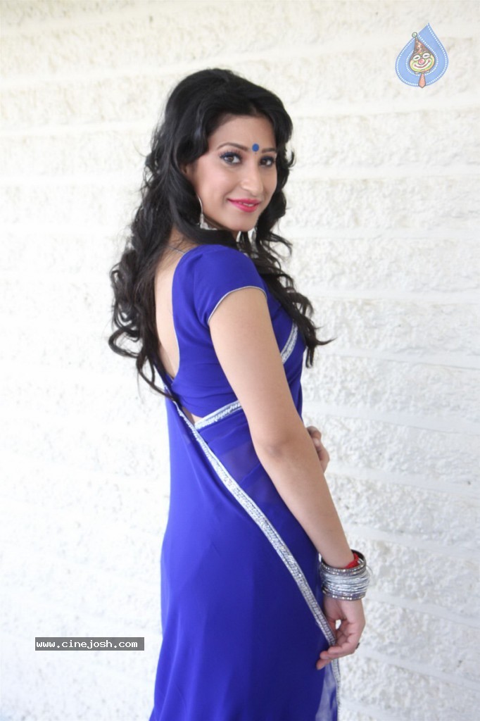 Bollywood Women's Day Special - 25 / 150 photos