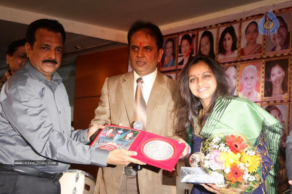Bollywood Women's Day Special - 92 / 150 photos