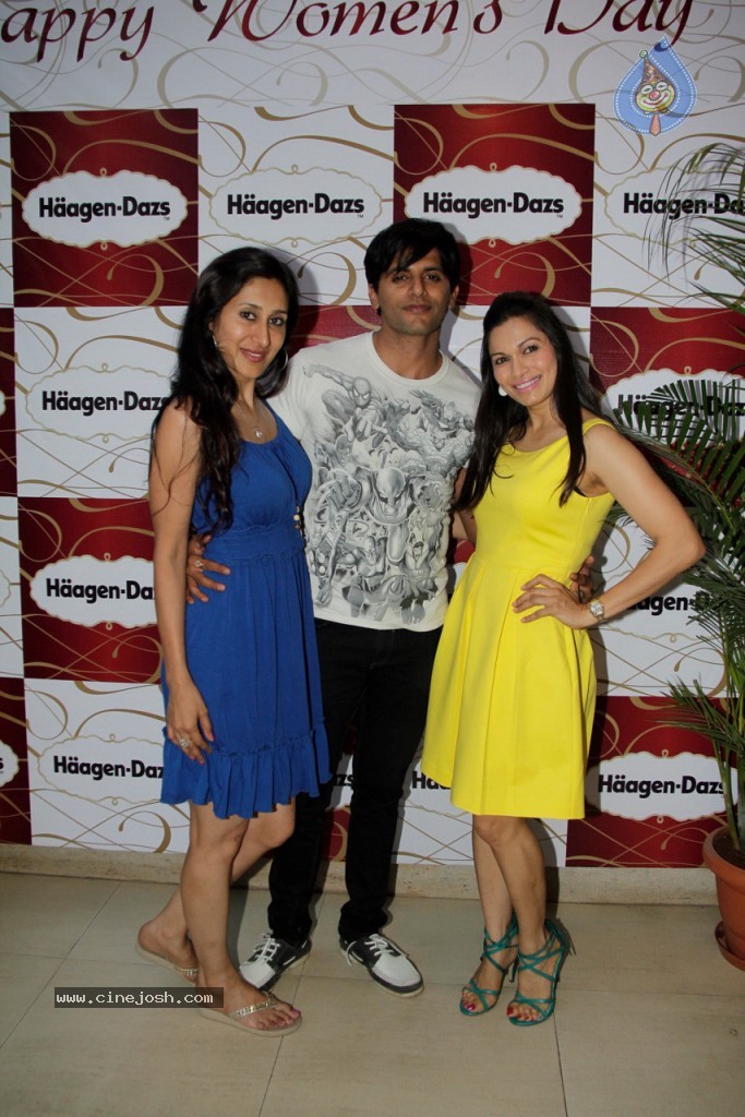 Bollywood Women's Day Special - 144 / 150 photos
