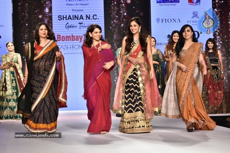 Bombay Times Fashion Week Photos - 25 / 89 photos