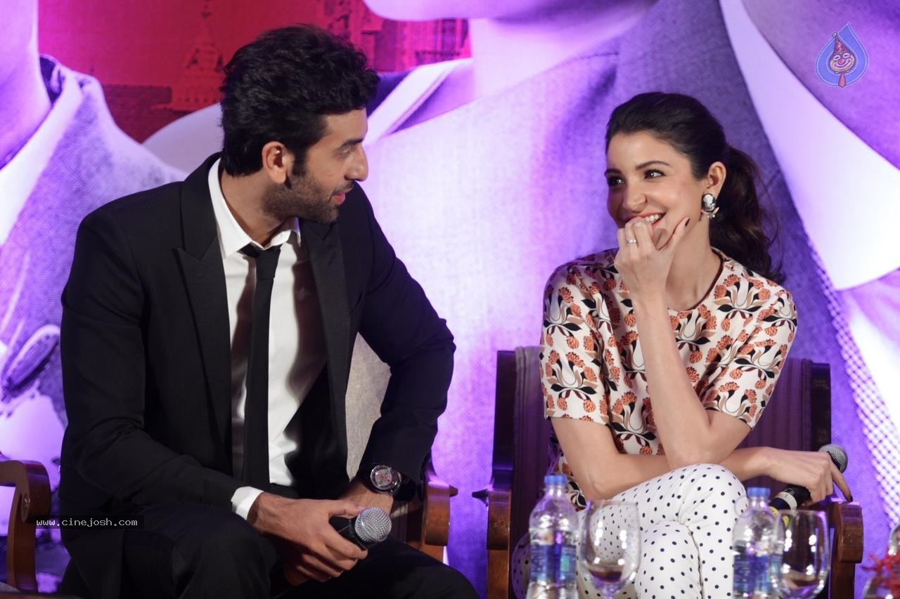 Bombay Velvet 2nd Trailer Launch - 4 / 46 photos