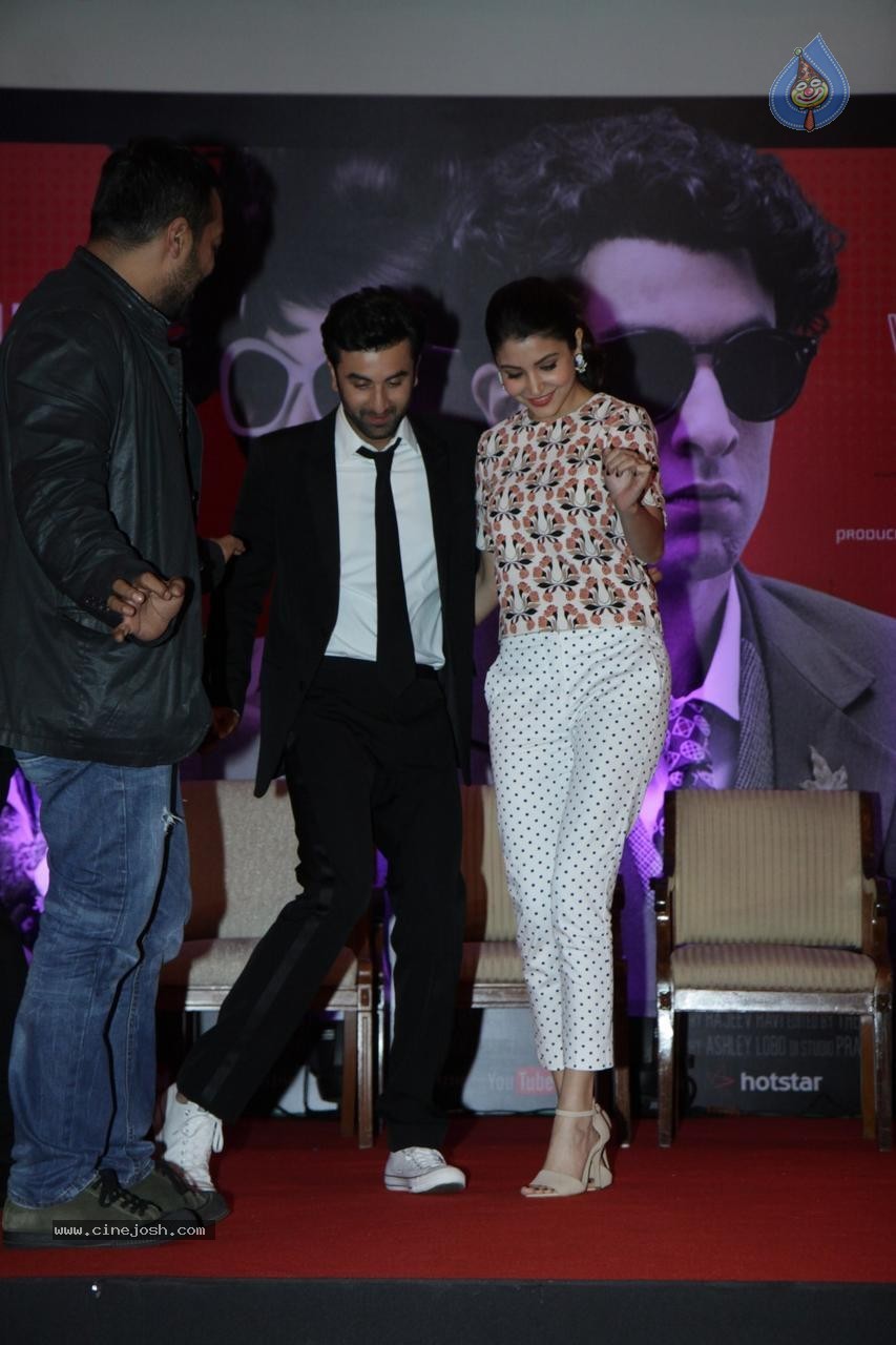 Bombay Velvet 2nd Trailer Launch - 5 / 46 photos