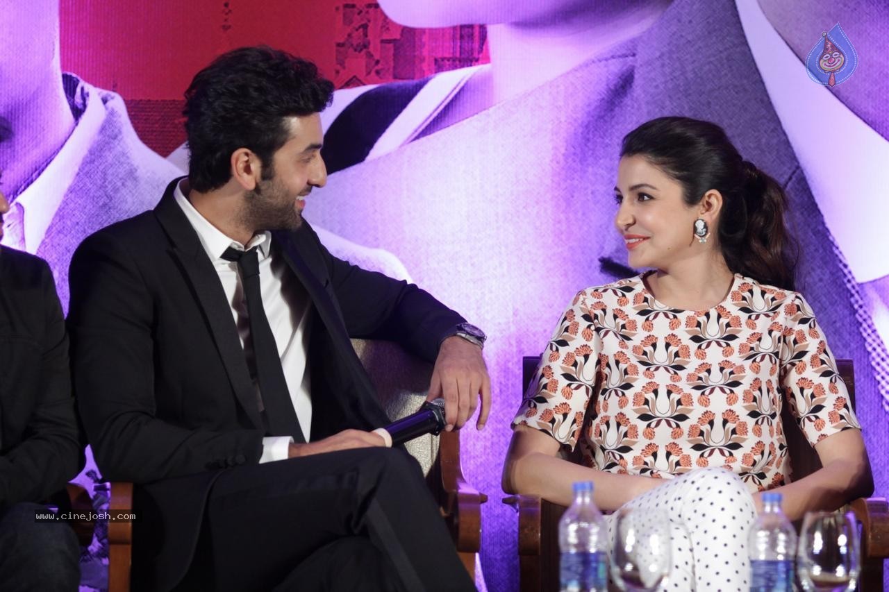 Bombay Velvet 2nd Trailer Launch - 24 / 46 photos