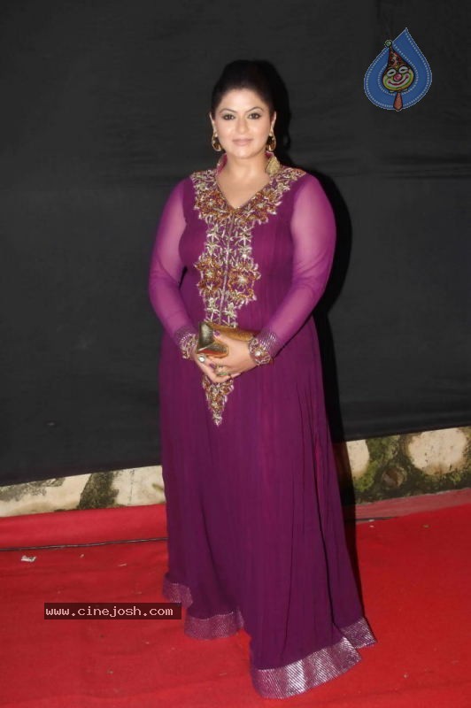 Boroplus Gold Awards 2011 - 52 / 96 photos