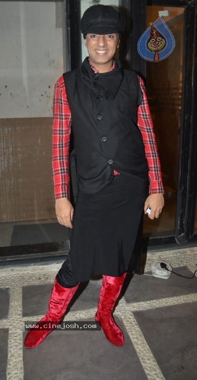 Brinda Parekh Rocking Birthday Party - 13 / 21 photos