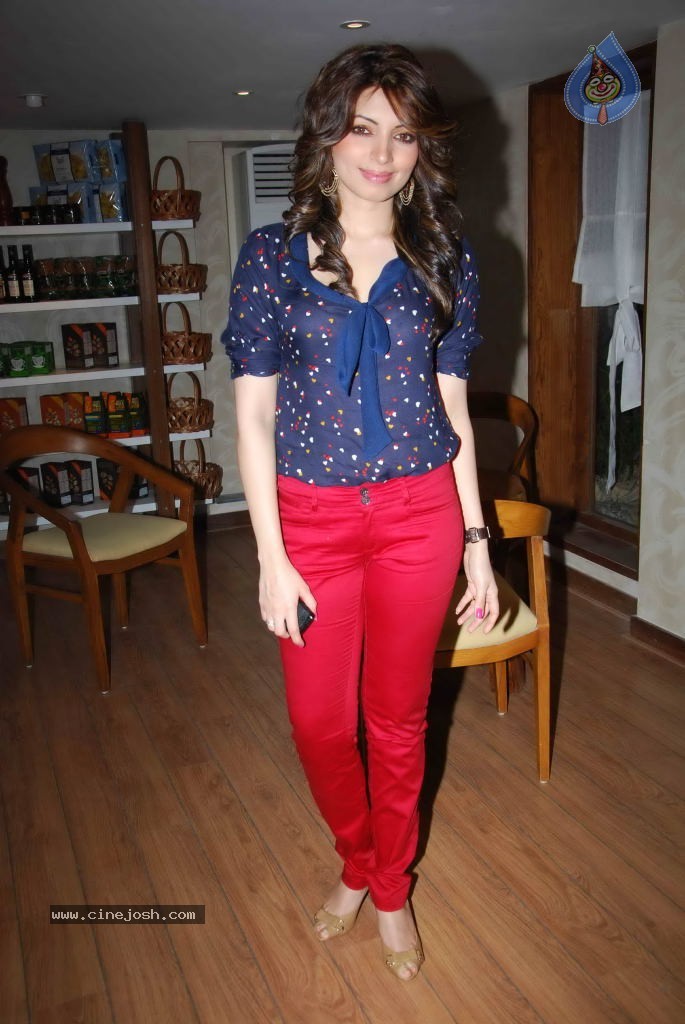 Cafe Mangii Italian Restaurant Launch - 58 / 100 photos