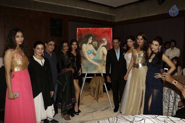 Calendar Girls at Martini Queens Exhibition  - 16 / 37 photos