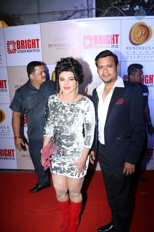 Celebrities at 3rd Bright Award Event - 2 / 50 photos