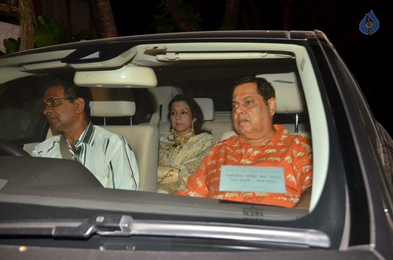 Celebrities at Akshay Kumar Hosted Diwali Party 2015  - 10 / 42 photos