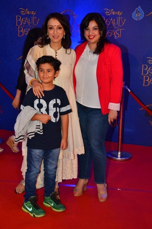 Celebrities at Beauty and The Beast Premiere - 12 / 105 photos