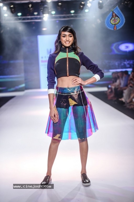 Celebrities at Bombay Times Fashion Week - 13 / 55 photos