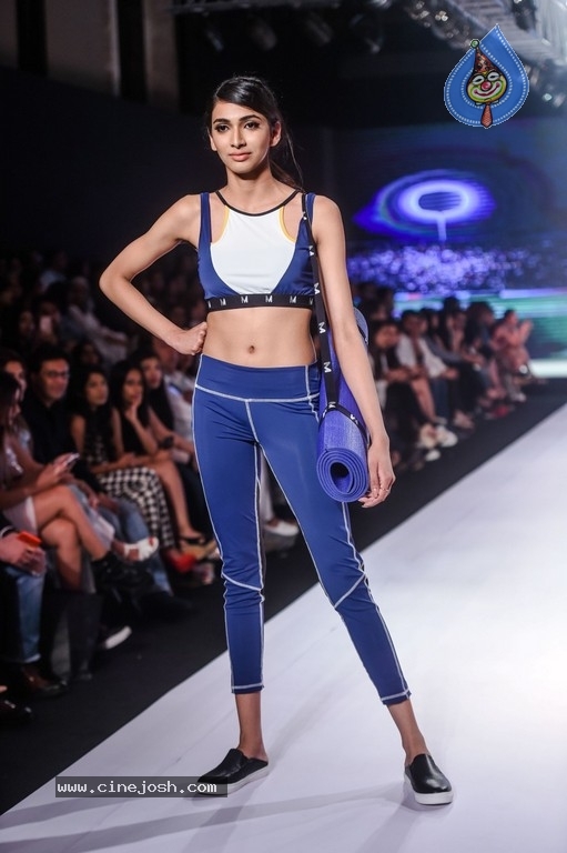 Celebrities at Bombay Times Fashion Week - 37 / 55 photos
