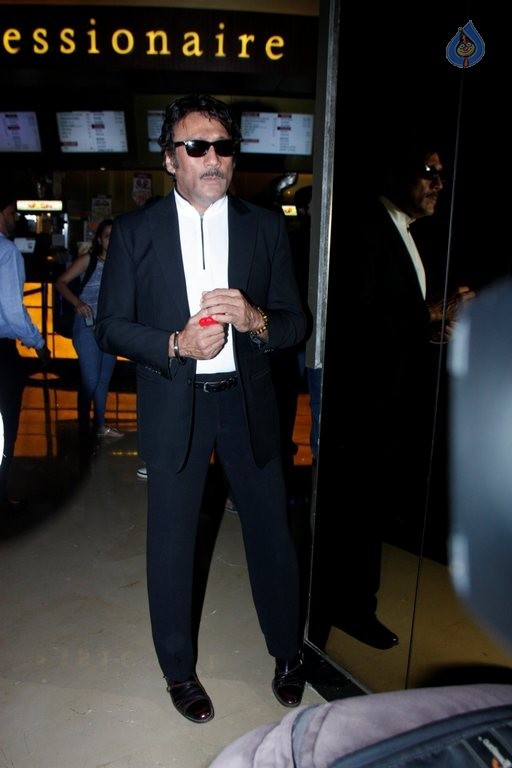 Celebrities at Chehere Film Premiere - 17 / 41 photos