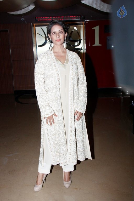 Celebrities at Chehere Film Premiere - 31 / 41 photos