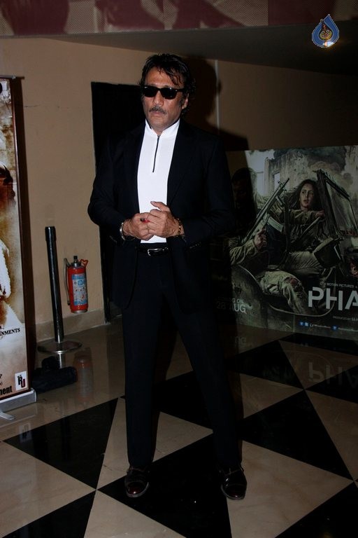 Celebrities at Chehere Film Premiere - 32 / 41 photos