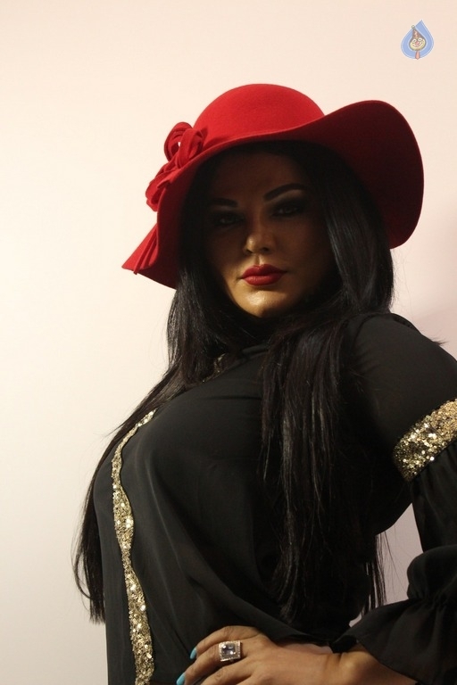 Celebrities at Designer Bodyz Launch - 25 / 29 photos