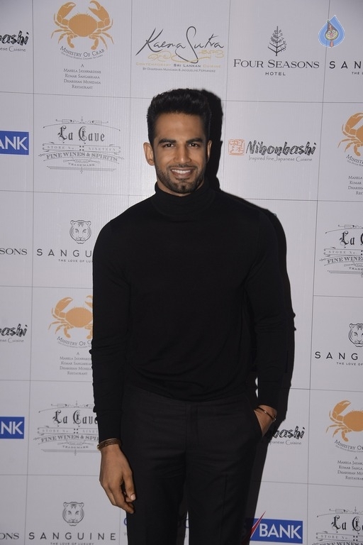 Celebrities at Grey Goose Bash - 14 / 33 photos