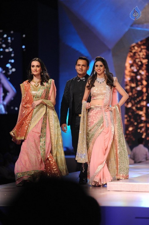 Celebrities at HT Most Stylish Awards 2016 - 50 / 63 photos