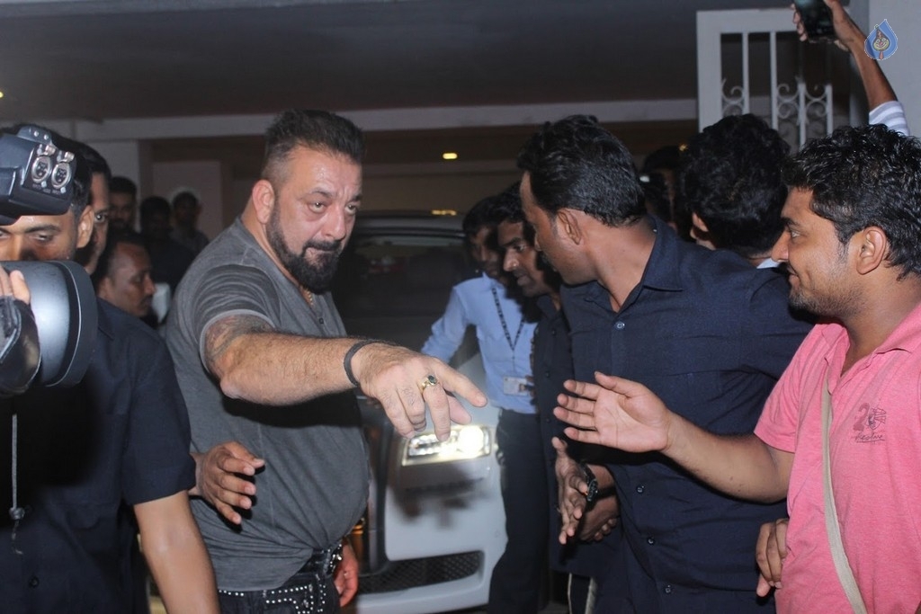 Celebrities at Karan Johar Birthday Party - 25 / 68 photos