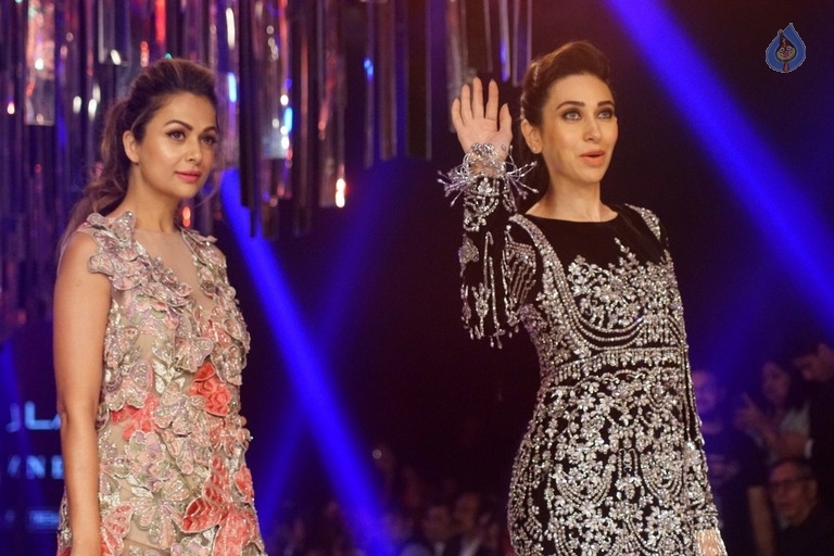 Celebrities at LFW Winter Festive 2017 - 38 / 63 photos