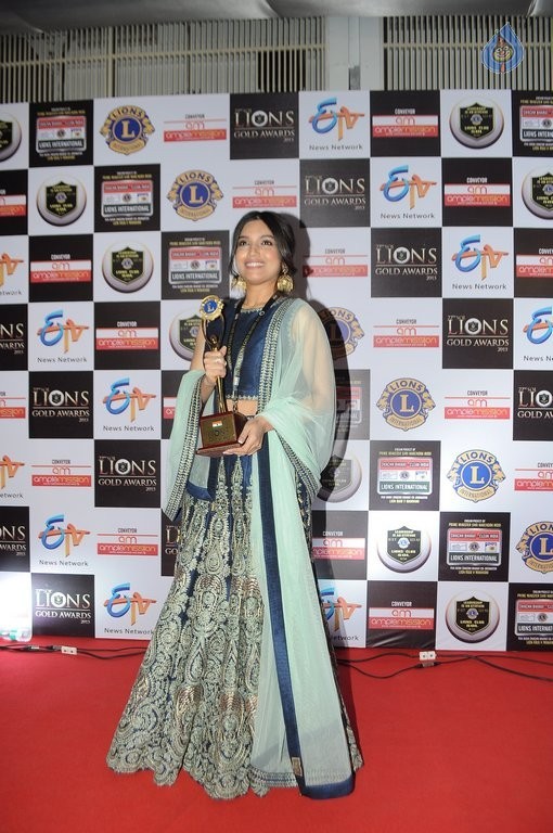 Celebrities at Lions Gold Awards 2016 - 6 / 42 photos