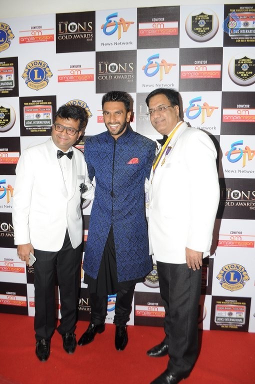 Celebrities at Lions Gold Awards 2016 - 31 / 42 photos