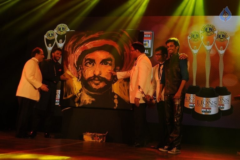 Celebrities at Lions Gold Awards 2016 - 33 / 42 photos