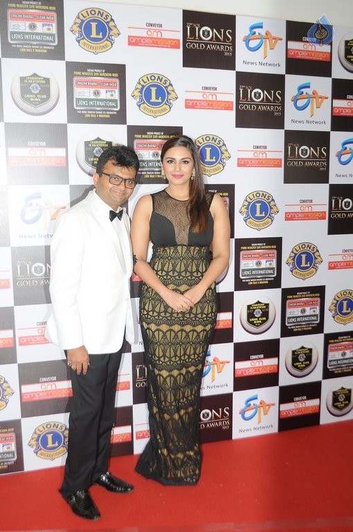 Celebrities at Lions Gold Awards 2016 - 39 / 42 photos